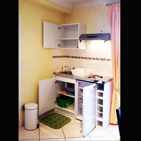 Les Agapanthes La Riche Apartment Room photo